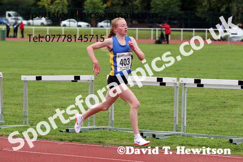 Women and Girls 3000 metres, 2021 North Eastern Track and Field Champs., Middesbrough. Photo: David T. Hewitson/Sports for All Pics